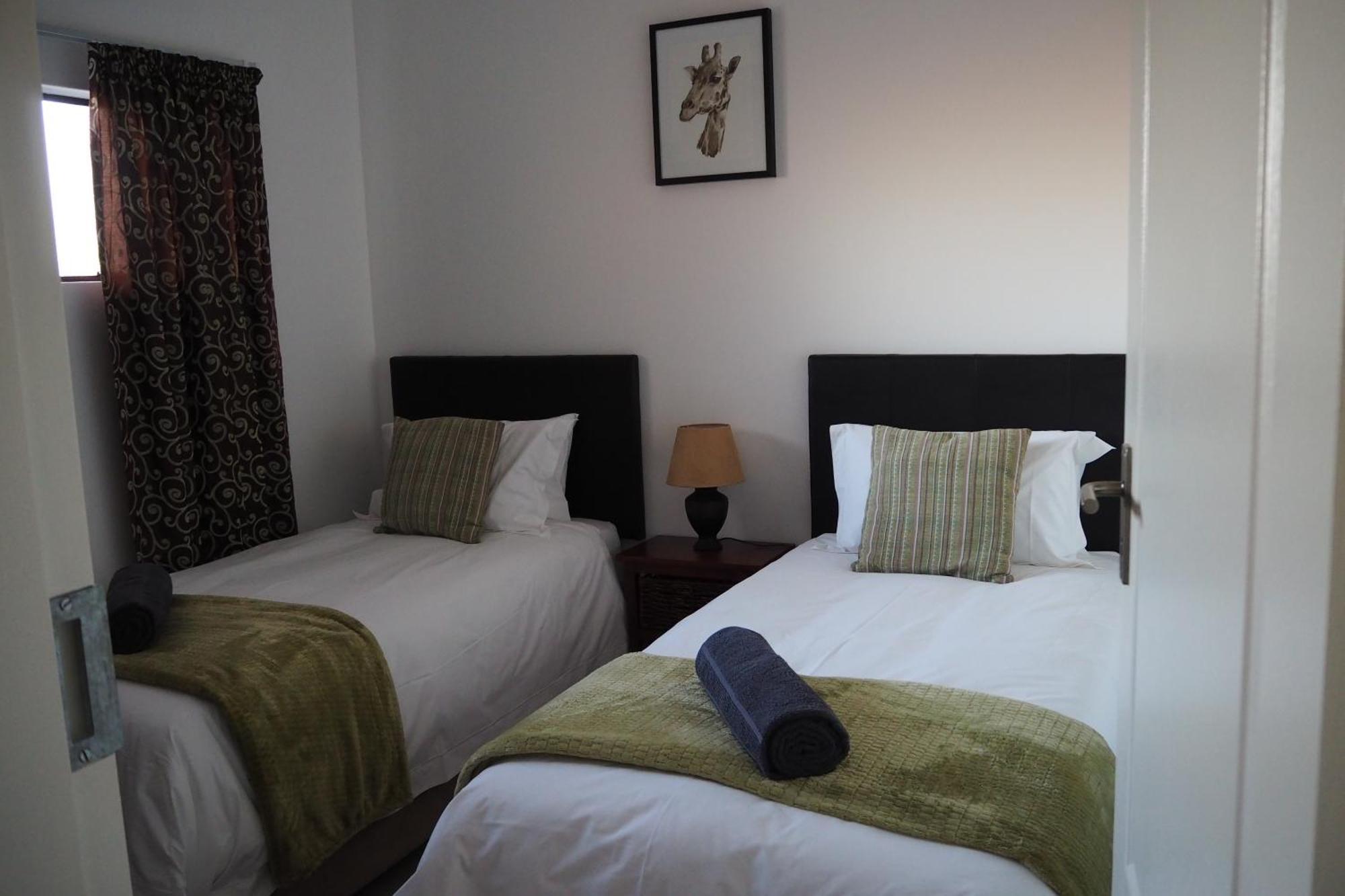 Or Tambo Self Catering Apartments, The Willows Boksburg Zewnętrze zdjęcie