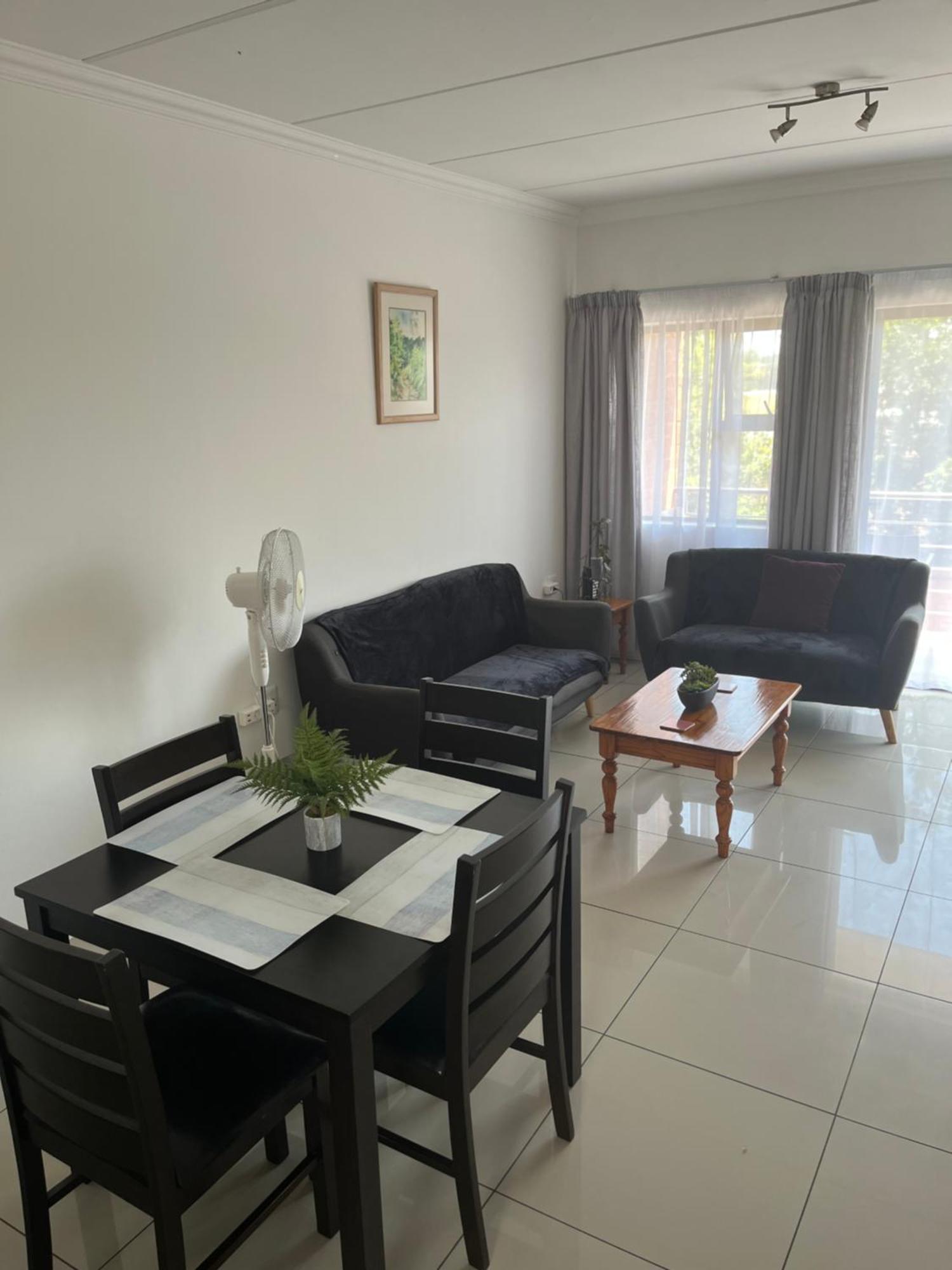 Or Tambo Self Catering Apartments, The Willows Boksburg Zewnętrze zdjęcie