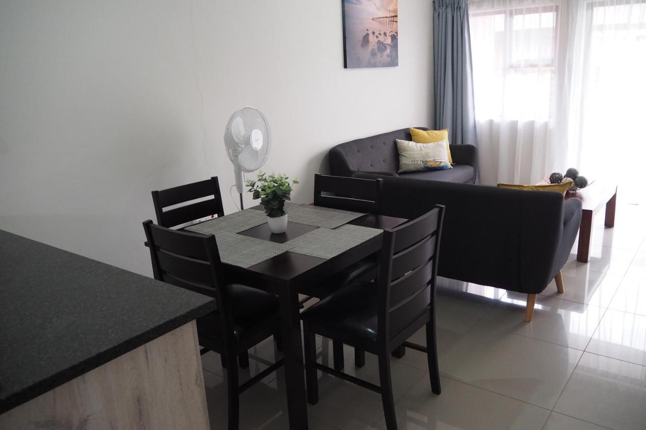 Or Tambo Self Catering Apartments, The Willows Boksburg Zewnętrze zdjęcie