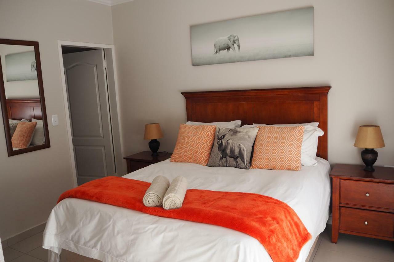 Or Tambo Self Catering Apartments, The Willows Boksburg Zewnętrze zdjęcie
